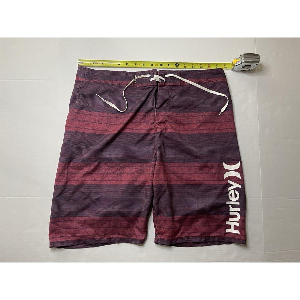 Hurley Men's Colorblock Board Shorts Size 34 Red Maroon Surf Swim Trunks - Picture 3 of 8